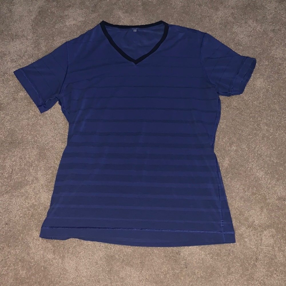 Lululemon 5 Year Basic V T Shirt